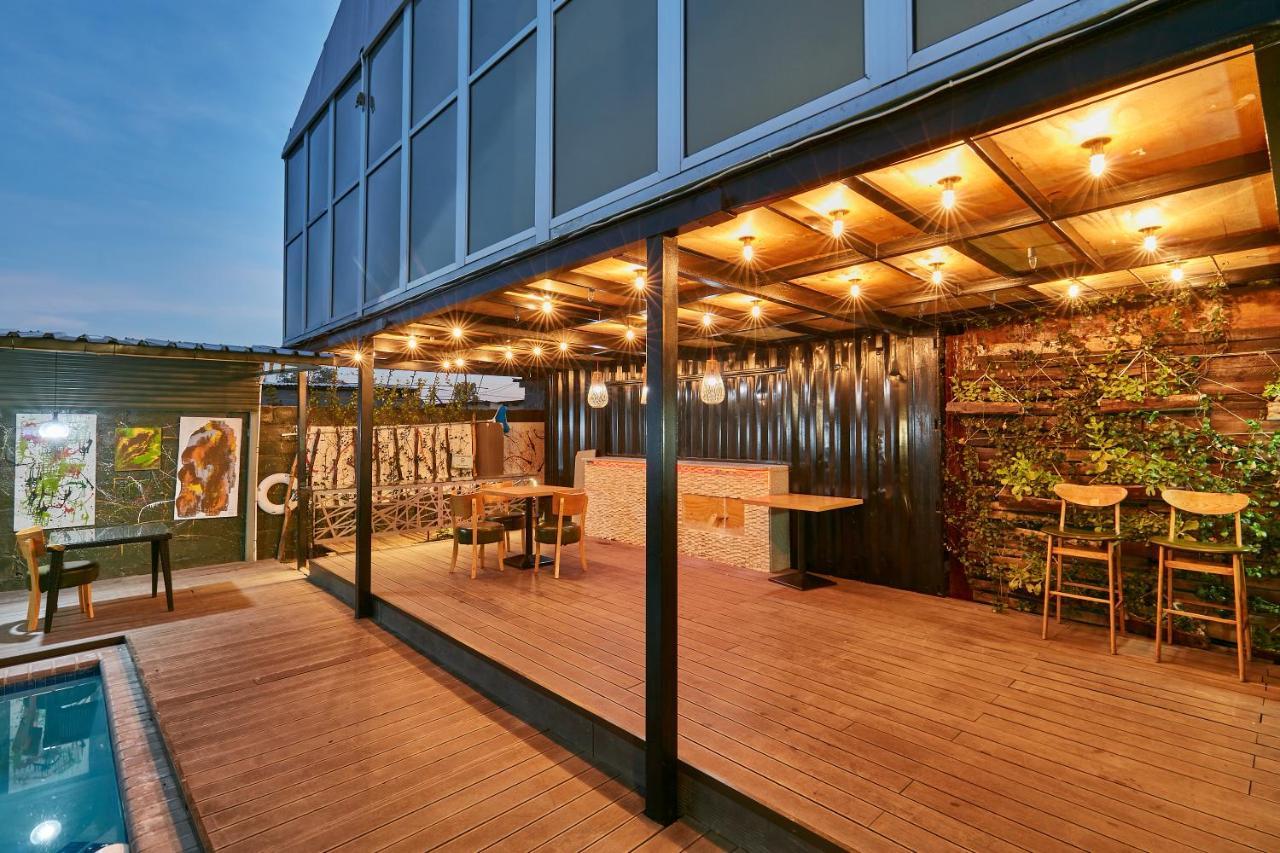 Phudzi Hotel Letlhakane エクステリア 写真